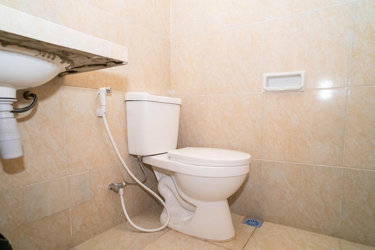 Hotel RedDoorz near Kampus 3 UTY Jogyakarta Zewnętrze zdjęcie